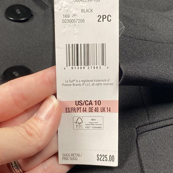 Le Suit Women's Size 10 3-Button Jacket & Flounce Skirt Black Work Office - Picture 7 of 7